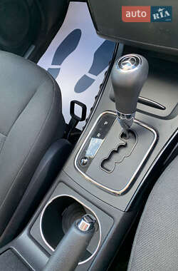Хэтчбек Mercedes-Benz A-Class 2010 в 