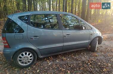Хэтчбек Mercedes-Benz A-Class 2003 в 