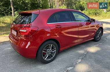 Хэтчбек Mercedes-Benz A-Class 2014 в 