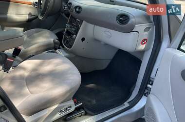 Хэтчбек Mercedes-Benz A-Class 2003 в 