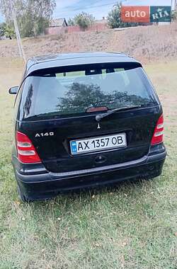 Хэтчбек Mercedes-Benz A-Class 2003 в 
