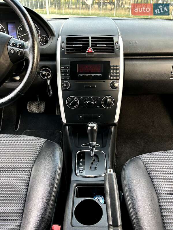 Хэтчбек Mercedes-Benz A-Class 2006 в Подгородном