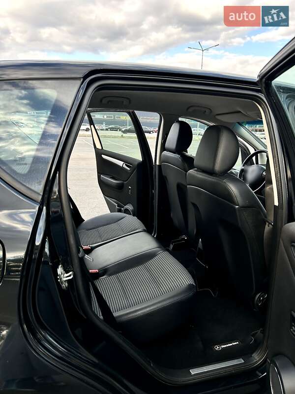 Хэтчбек Mercedes-Benz A-Class 2006 в Подгородном