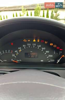 Хэтчбек Mercedes-Benz A-Class 2001 в 