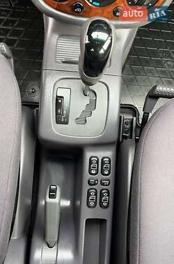Хэтчбек Mercedes-Benz A-Class 2001 в 