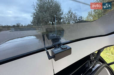 Хэтчбек Mercedes-Benz A-Class 2010 в 
