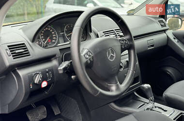 Хэтчбек Mercedes-Benz A-Class 2006 в 