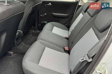Хэтчбек Mercedes-Benz A-Class 2006 в 
