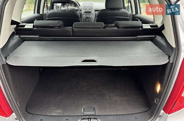 Хэтчбек Mercedes-Benz A-Class 2006 в 