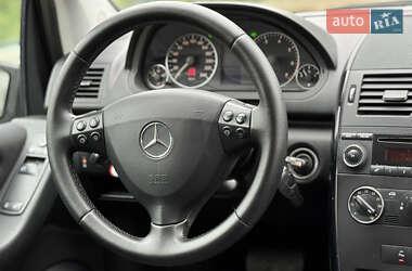 Хэтчбек Mercedes-Benz A-Class 2006 в 