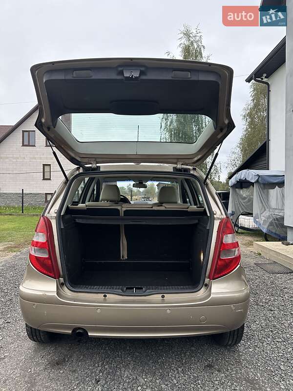 Хетчбек Mercedes-Benz A-Class 2006 в Седлище