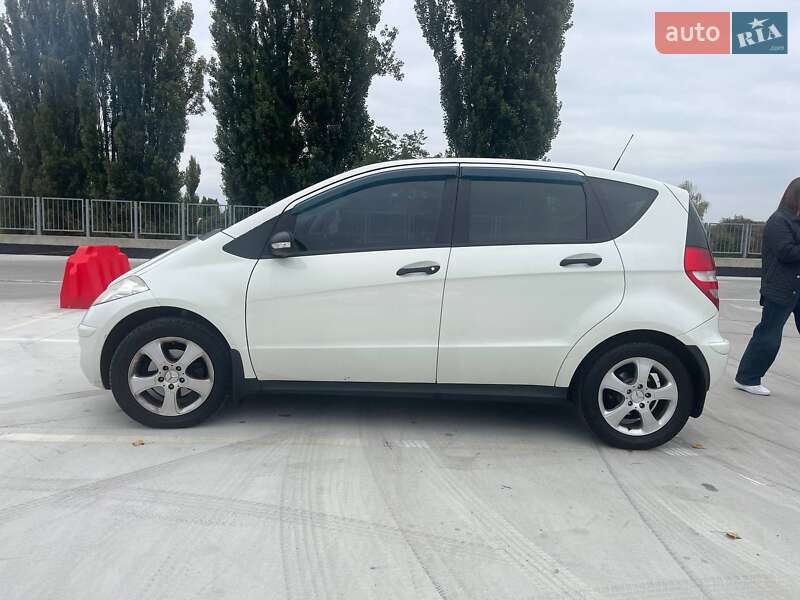Хэтчбек Mercedes-Benz A-Class 2008 в Киеве