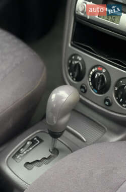 Хэтчбек Mercedes-Benz A-Class 2001 в 