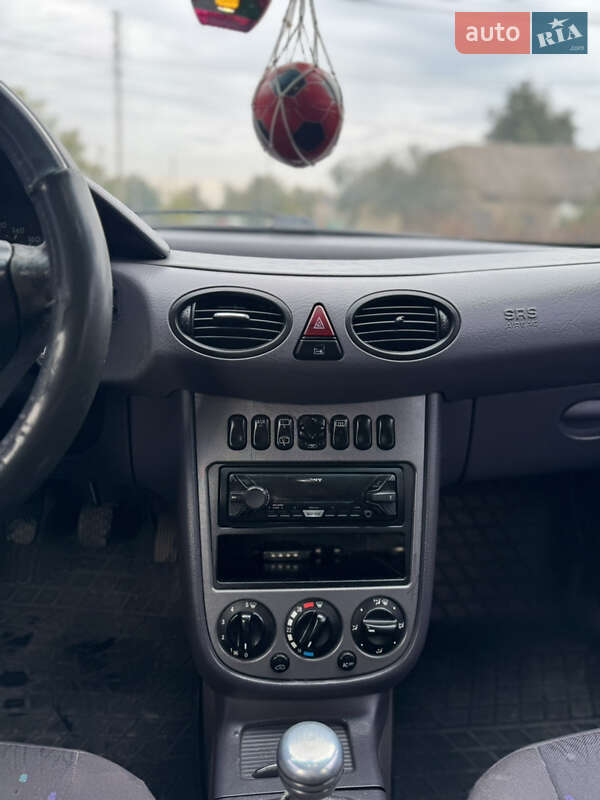 Хетчбек Mercedes-Benz A-Class 2004 в Вінниці