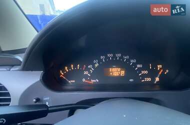Хэтчбек Mercedes-Benz A-Class 2000 в 