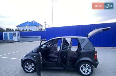Хэтчбек Mercedes-Benz A-Class 2000 в 