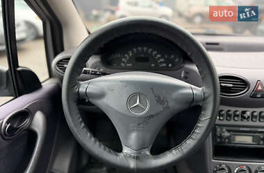 Хэтчбек Mercedes-Benz A-Class 2003 в 
