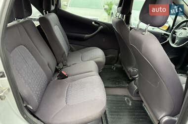 Хэтчбек Mercedes-Benz A-Class 2003 в 