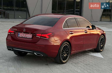 Седан Mercedes-Benz A-Class 2021 в 