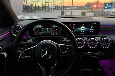 Седан Mercedes-Benz A-Class 2021 в 
