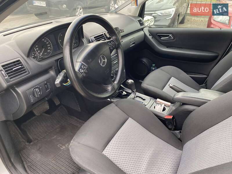 Хетчбек Mercedes-Benz A-Class 2005 в Миколаєві фото 11 Хетчбек Mercedes-Benz A-Class 2005 в Миколаєві