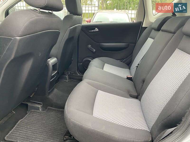 Хетчбек Mercedes-Benz A-Class 2005 в Миколаєві фото 13 Хетчбек Mercedes-Benz A-Class 2005 в Миколаєві