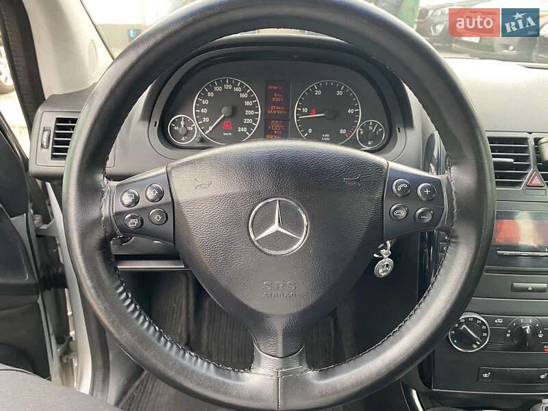 Хетчбек Mercedes-Benz A-Class 2005 в Миколаєві фото 18 Хетчбек Mercedes-Benz A-Class 2005 в Миколаєві