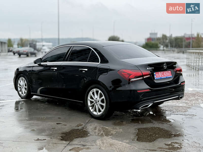 Седан Mercedes-Benz A-Class 2021 в Києві фото 5 Седан Mercedes-Benz A-Class 2021 в Києві