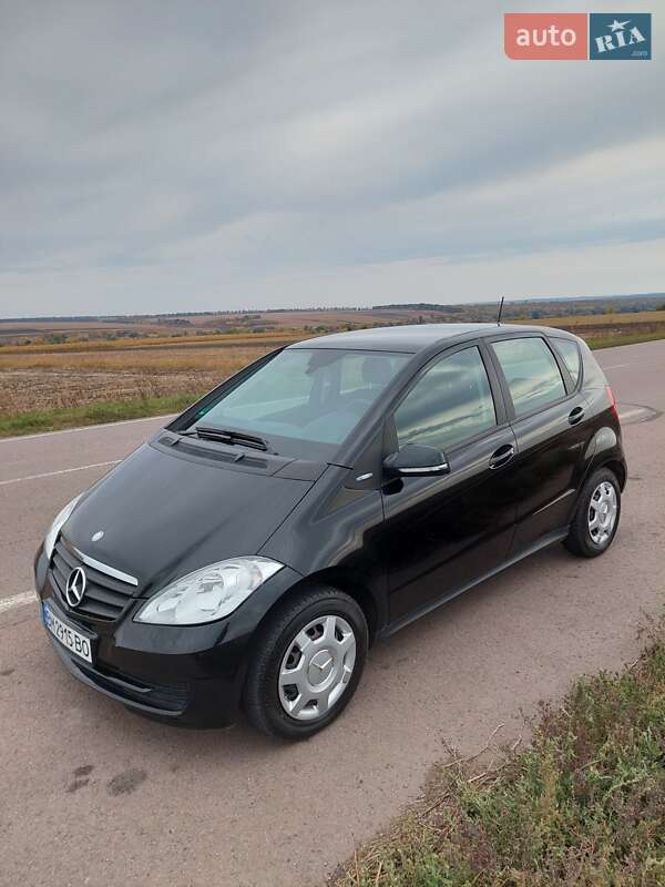 Хэтчбек Mercedes-Benz A-Class 2010 в Ахтырке фото 4 Хэтчбек Mercedes-Benz A-Class 2010 в Ахтырке