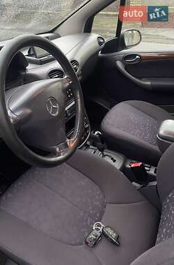 Хэтчбек Mercedes-Benz A-Class 2003 в 