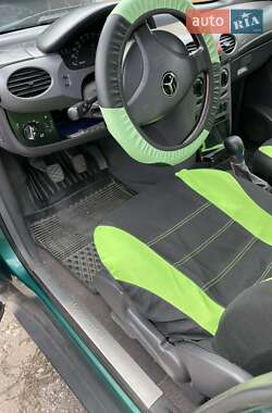 Хэтчбек Mercedes-Benz A-Class 1998 в 