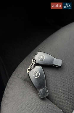Хэтчбек Mercedes-Benz A-Class 2005 в  фото 31 Хэтчбек Mercedes-Benz A-Class 2005 в