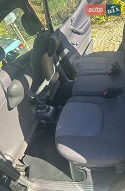 Купе Mercedes-Benz A-Class 2004 в 
