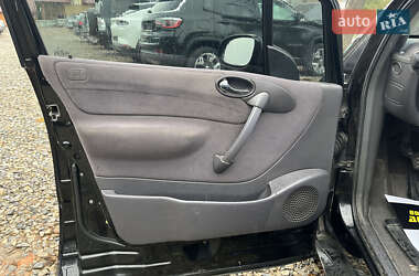 Хэтчбек Mercedes-Benz A-Class 2000 в 