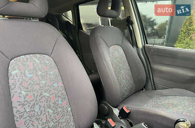 Хэтчбек Mercedes-Benz A-Class 2000 в 