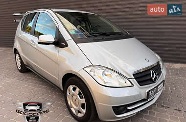Mercedes-Benz A-Class 2011