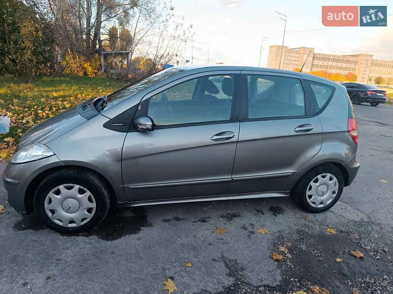 Хэтчбек Mercedes-Benz A-Class 2005 в Киеве