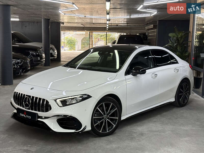 Седан Mercedes-Benz A-Class 2018 в Одесі