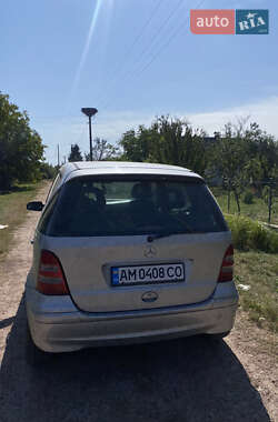 Хэтчбек Mercedes-Benz A-Class 2002 в 