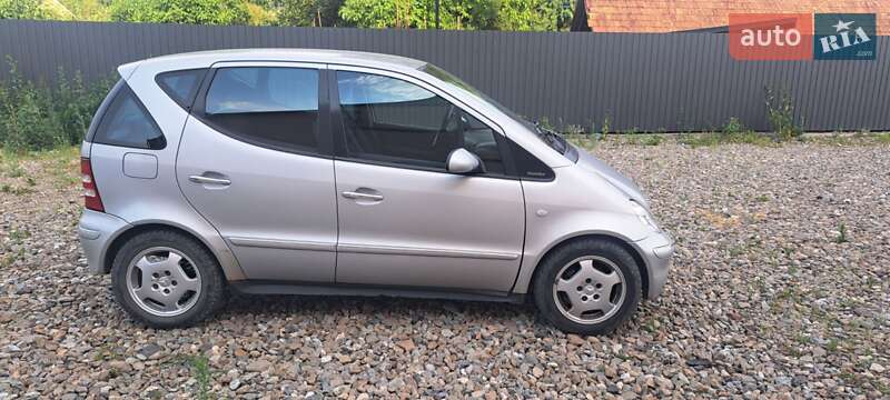 Хэтчбек Mercedes-Benz A-Class 2001 в Рахове фото 9 Хэтчбек Mercedes-Benz A-Class 2001 в Рахове