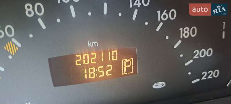 Хэтчбек Mercedes-Benz A-Class 2001 в Рахове фото 12 Хэтчбек Mercedes-Benz A-Class 2001 в Рахове