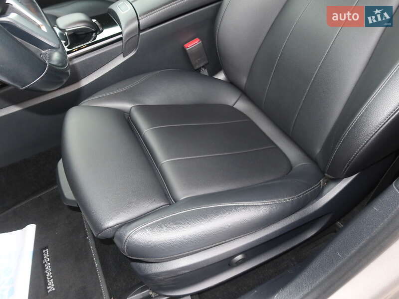 Седан Mercedes-Benz A-Class 2019 в Одессе
