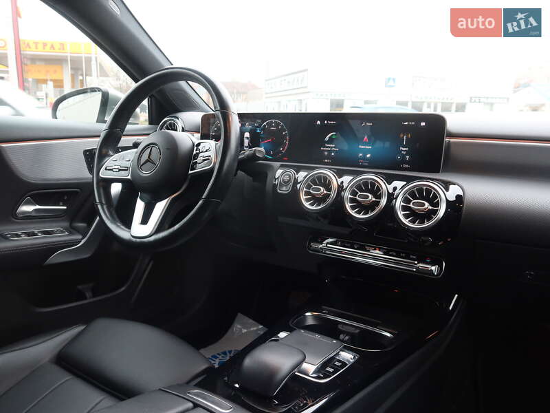 Седан Mercedes-Benz A-Class 2019 в Одессе