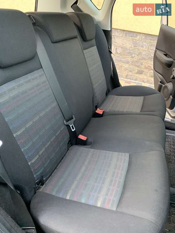 Хэтчбек Mercedes-Benz A-Class 2007 в Мукачево фото 18 Хэтчбек Mercedes-Benz A-Class 2007 в Мукачево