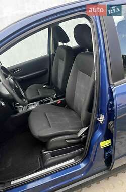 Хэтчбек Mercedes-Benz A-Class 2009 в 