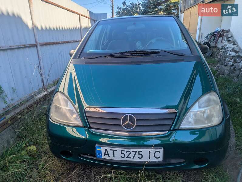 Хетчбек Mercedes-Benz A-Class 1999 в  фото Хетчбек Mercedes-Benz A-Class 1999 в