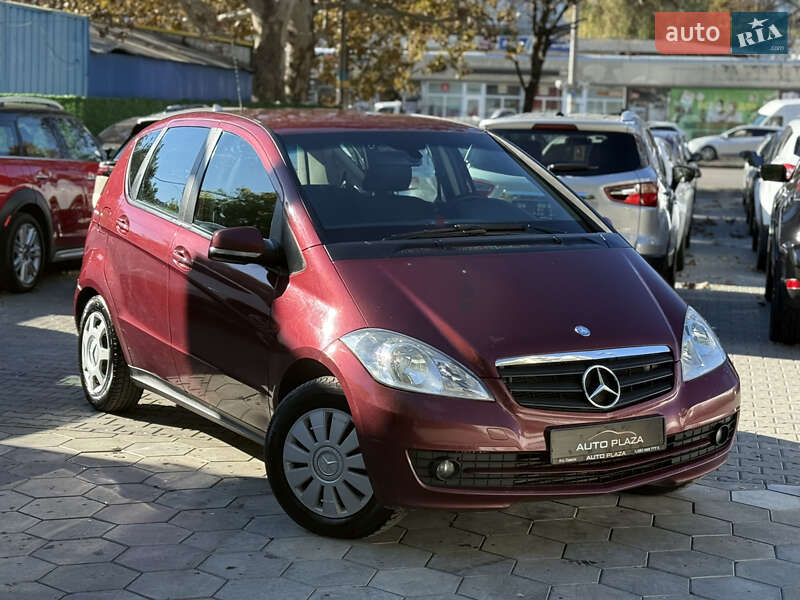 Хетчбек Mercedes-Benz A-Class 2009 в Одесі фото 13 Хетчбек Mercedes-Benz A-Class 2009 в Одесі