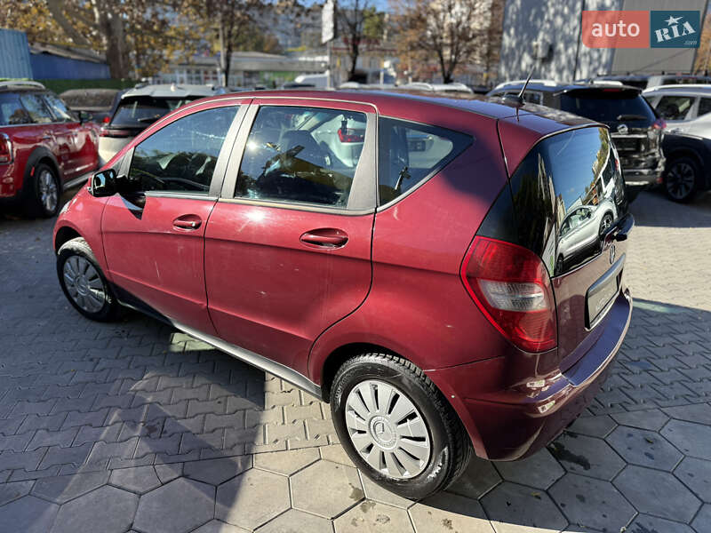 Хетчбек Mercedes-Benz A-Class 2009 в Одесі фото 27 Хетчбек Mercedes-Benz A-Class 2009 в Одесі