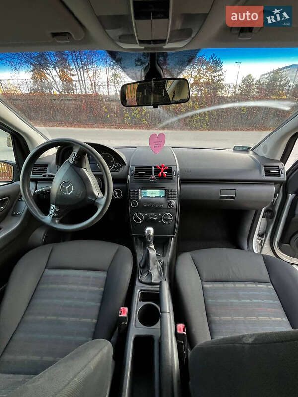 Хетчбек Mercedes-Benz A-Class 2004 в Дніпрі