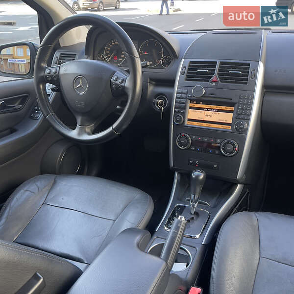 Хэтчбек Mercedes-Benz A-Class 2010 в Киеве фото 13 Хэтчбек Mercedes-Benz A-Class 2010 в Киеве
